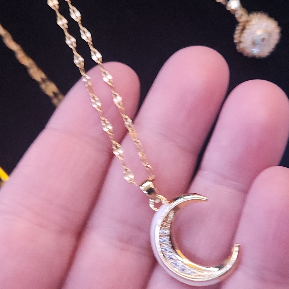 Oil Moon Necklace bling - Picture 3 of 3